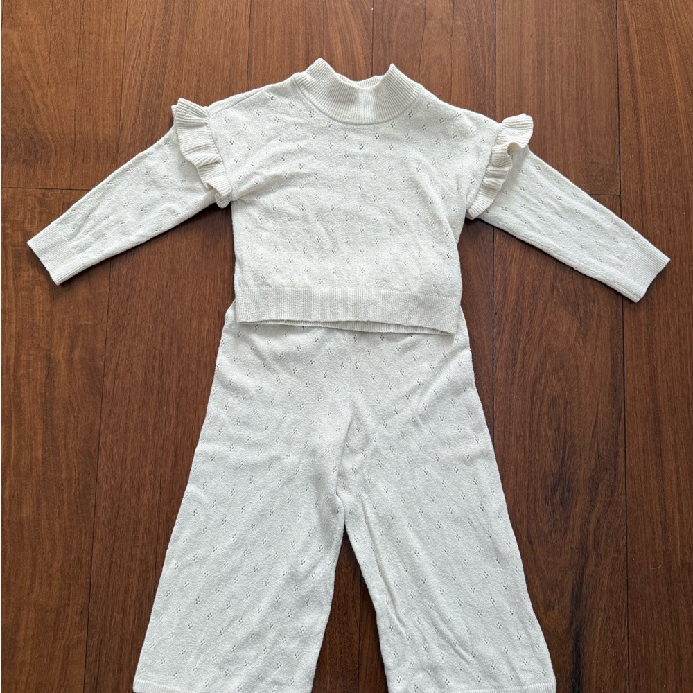 GAP Kids Cream Matching Knit Set